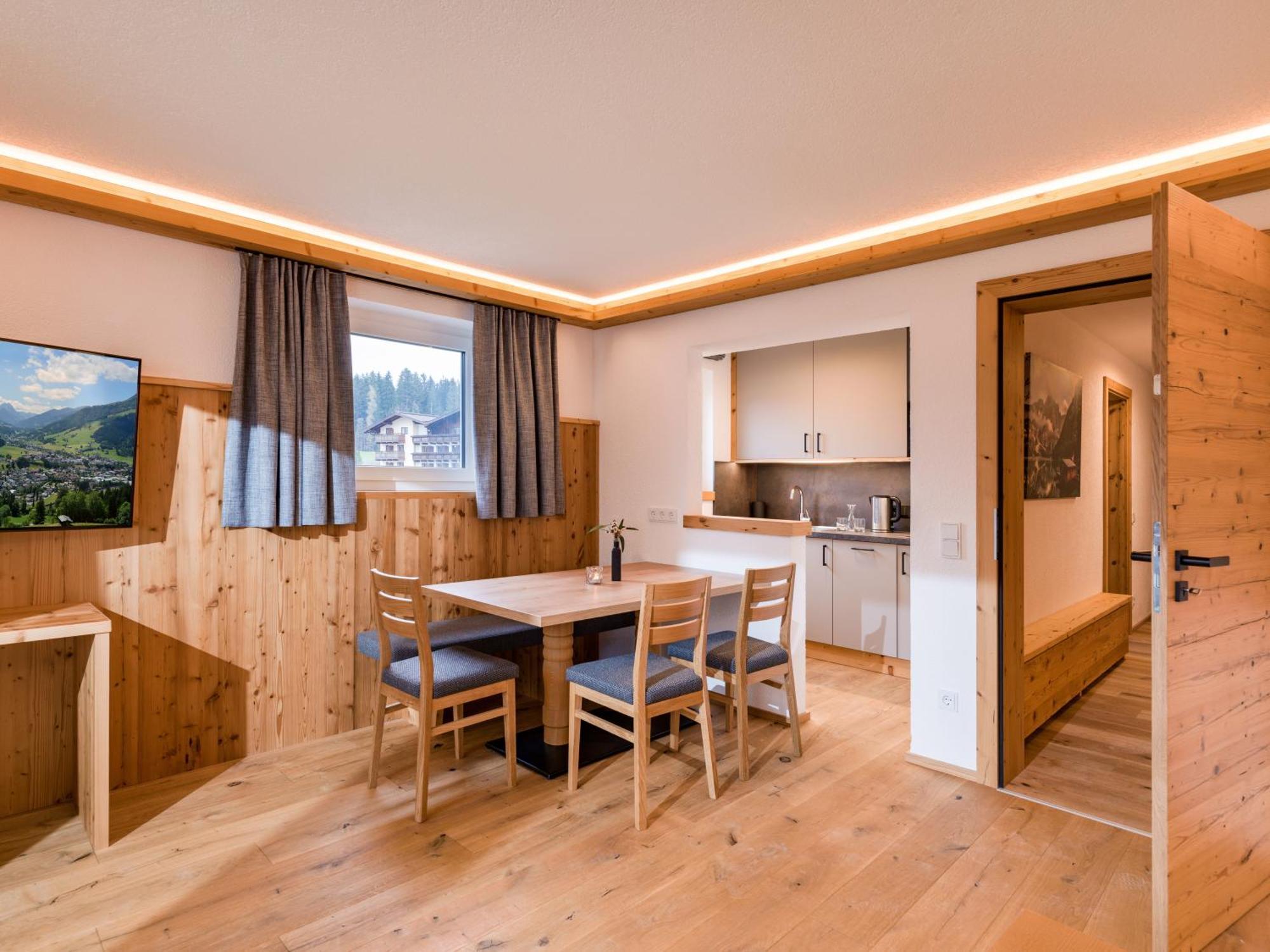 Almhof Kitzlodge - Alpine Lifestyle Hotel Kirchberg en Tyrol Extérieur photo