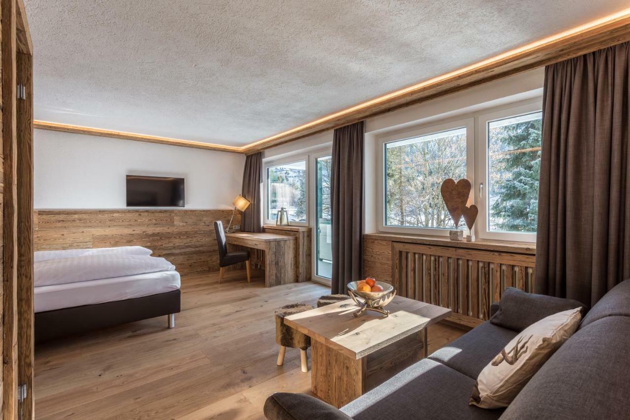 Almhof Kitzlodge - Alpine Lifestyle Hotel Kirchberg en Tyrol Extérieur photo